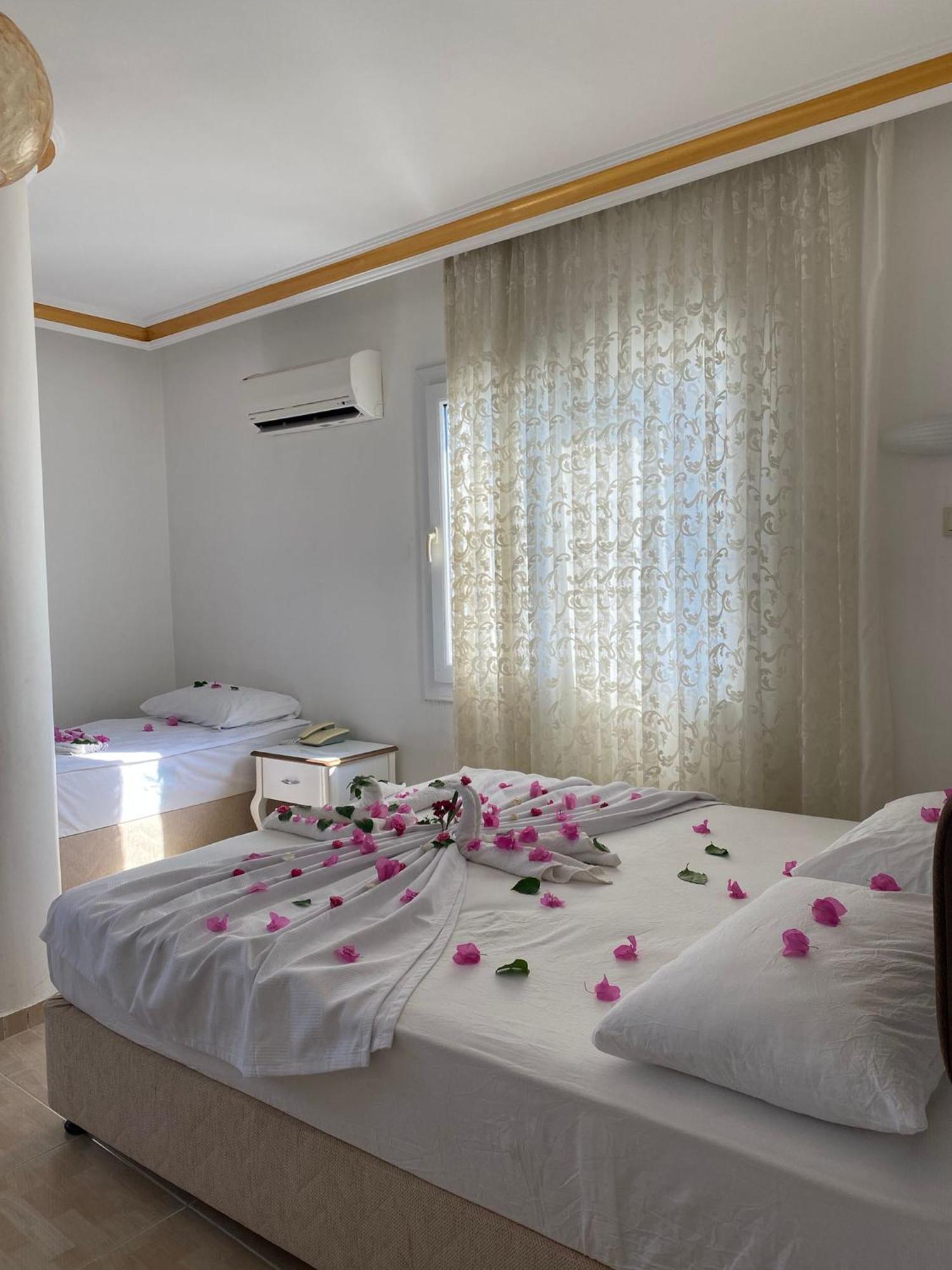 Jasmin Blue Otel ซิลิฟเค ภายนอก รูปภาพ